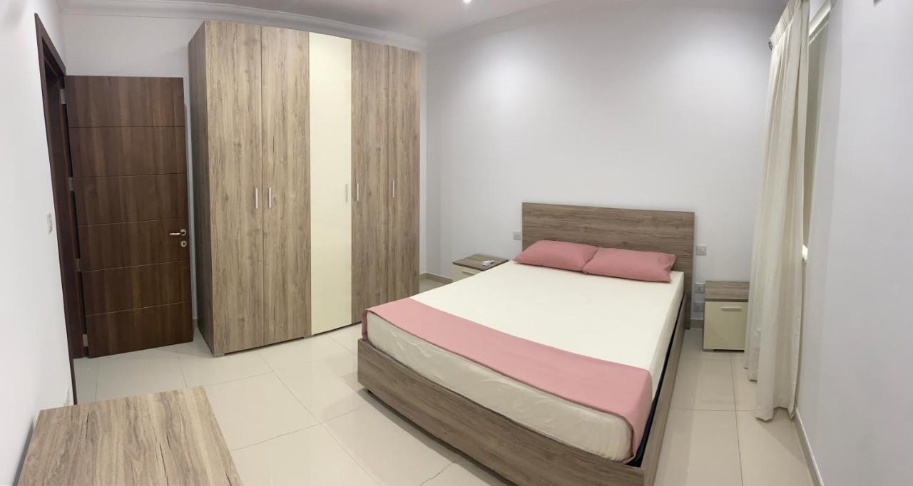 New 3 Bedroom Apartment Close To Airport Zurrieq Exterior photo