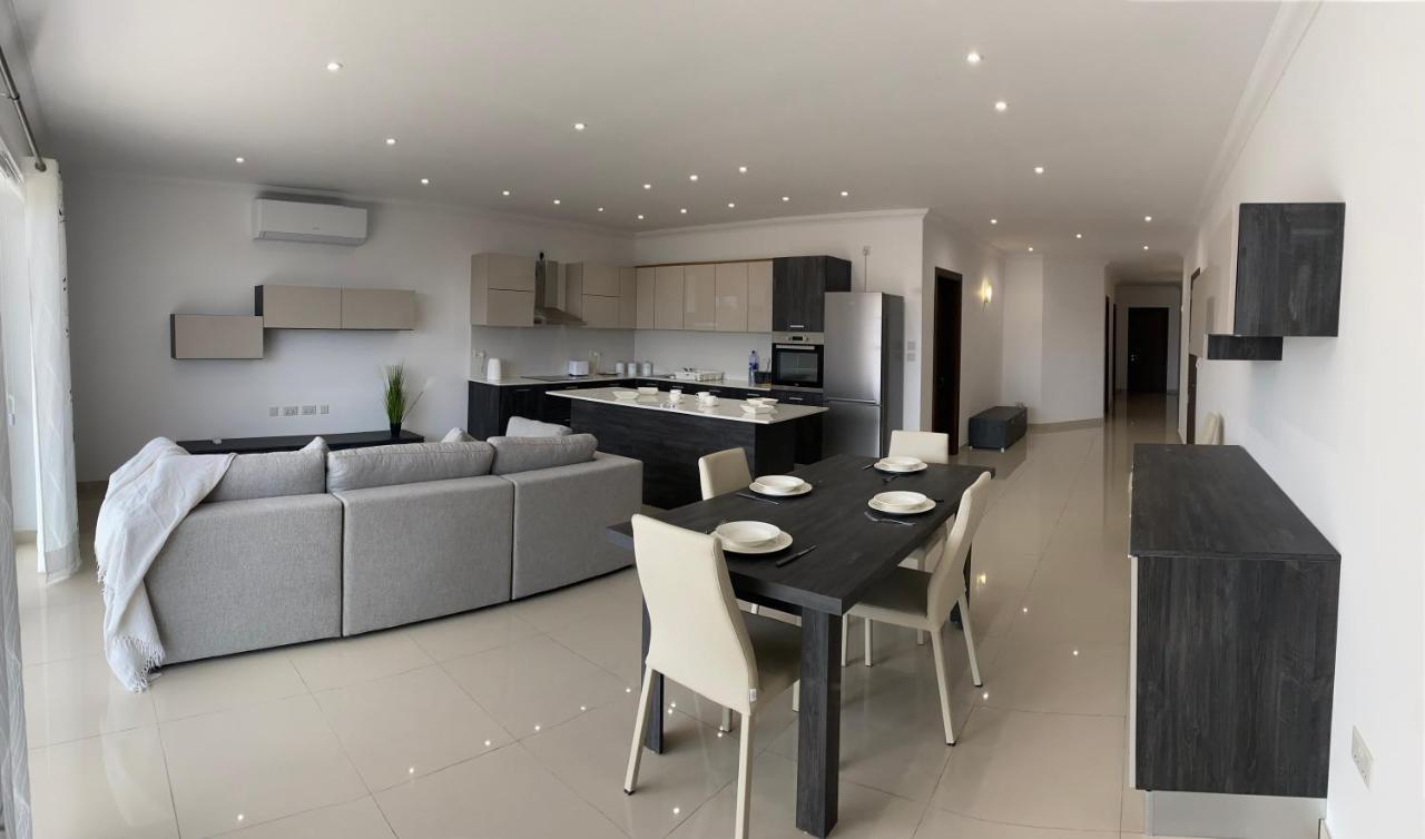 New 3 Bedroom Apartment Close To Airport Zurrieq Exterior photo